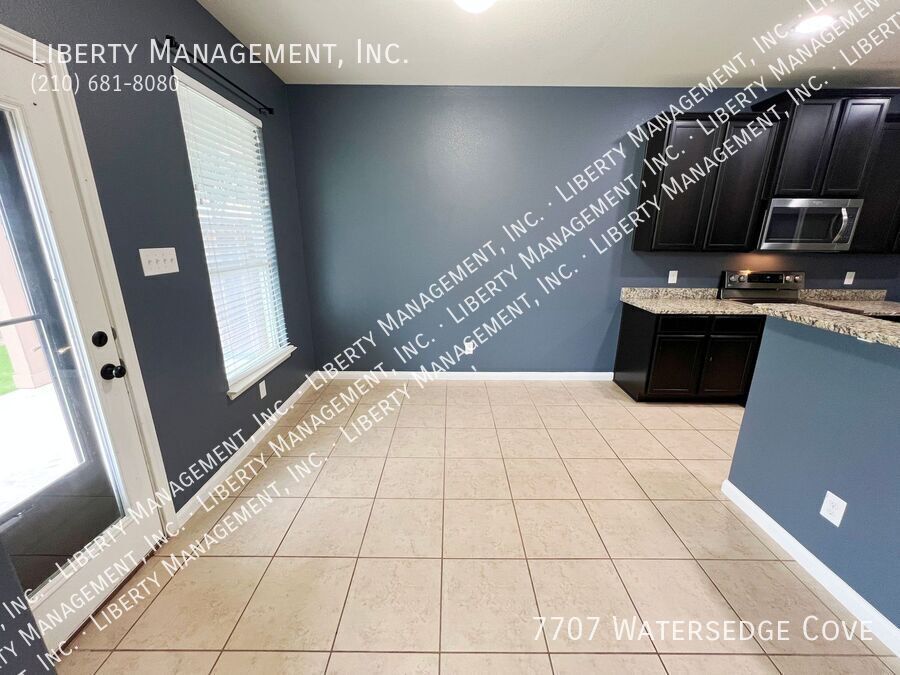 4 Bedroom, 2.5 Bath Home with Low Maintenance Yard property image