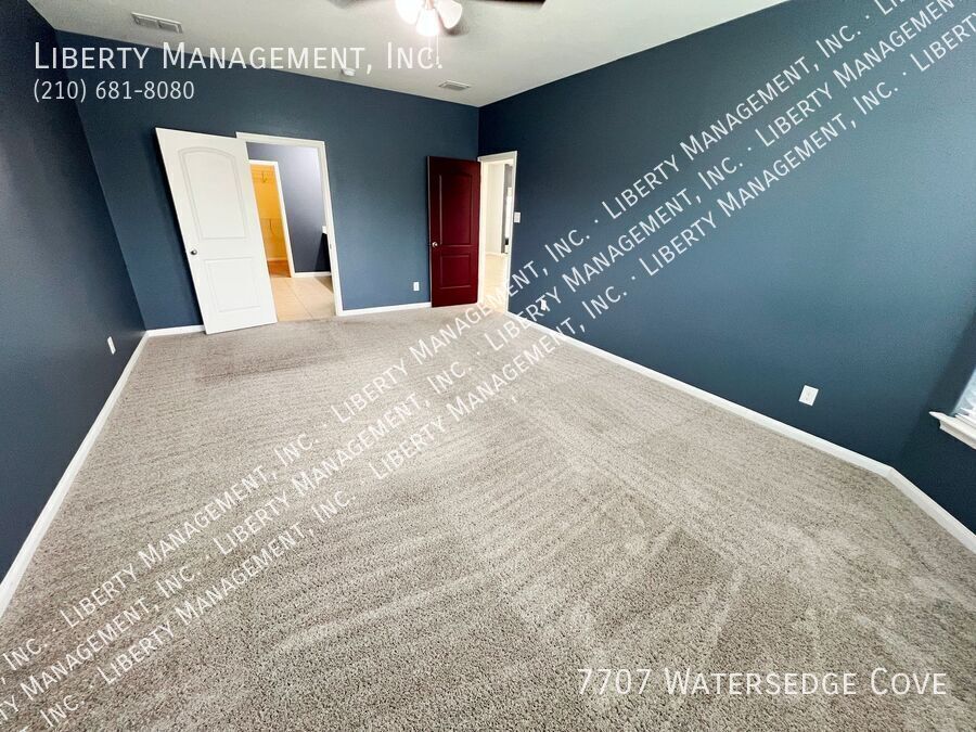 4 Bedroom, 2.5 Bath Home with Low Maintenance Yard property image