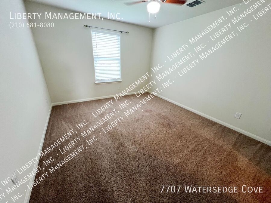 4 Bedroom, 2.5 Bath Home with Low Maintenance Yard property image