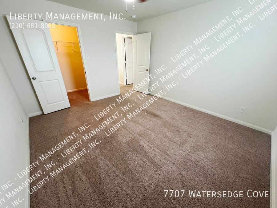 4 Bedroom, 2.5 Bath Home with Low Maintenance Yard property image