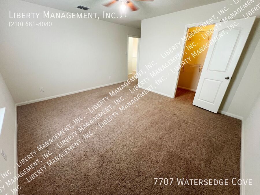 4 Bedroom, 2.5 Bath Home with Low Maintenance Yard property image