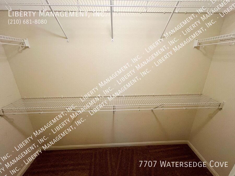 4 Bedroom, 2.5 Bath Home with Low Maintenance Yard property image