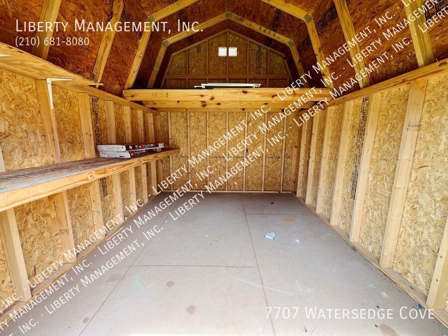 4 Bedroom, 2.5 Bath Home with Low Maintenance Yard property image