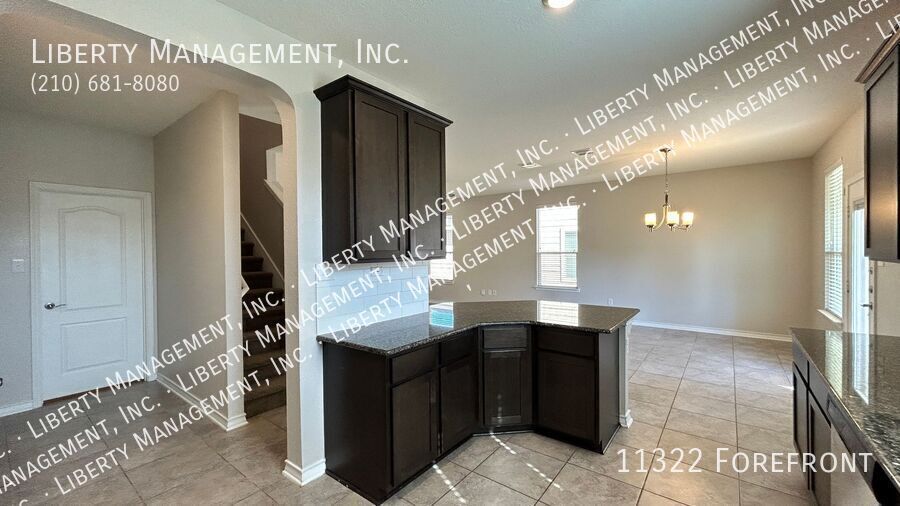 3 Bedroom, 2.5 Bath Home in Cross Creek property image