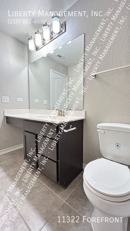 3 Bedroom, 2.5 Bath Home in Cross Creek property image