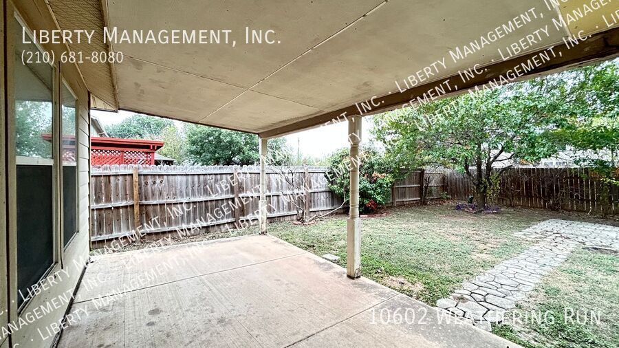 3 Bedroom, 2 Bath Home on a Greenbelt property image