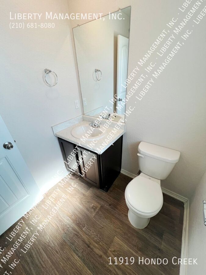 4 Bedroom, 2.5 Bath Home property image