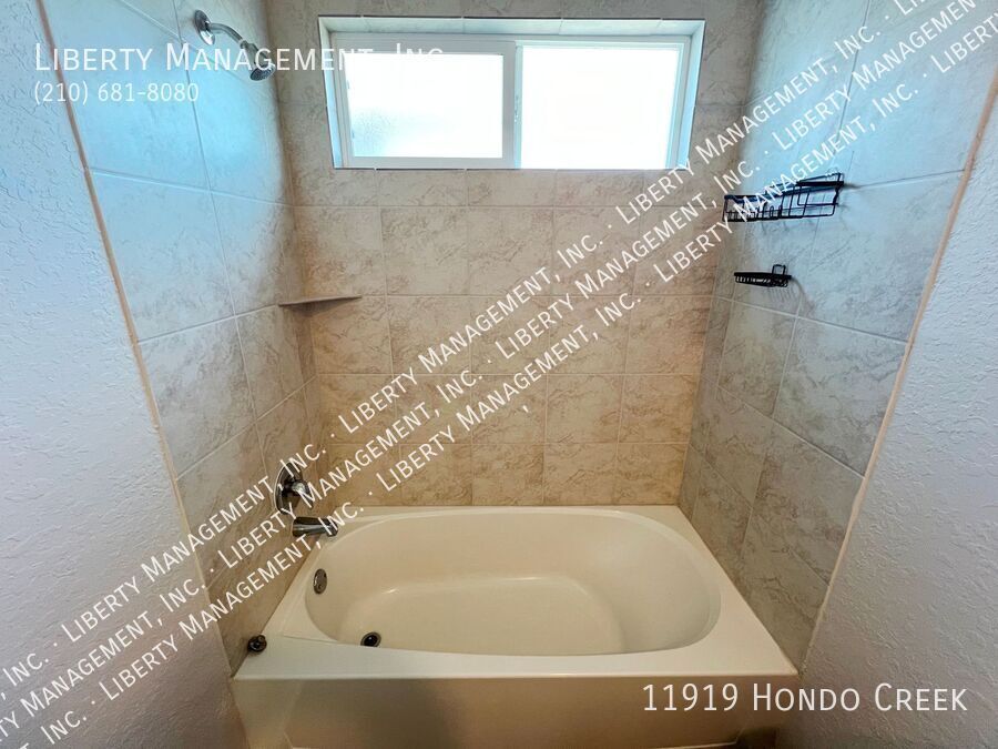 4 Bedroom, 2.5 Bath Home property image