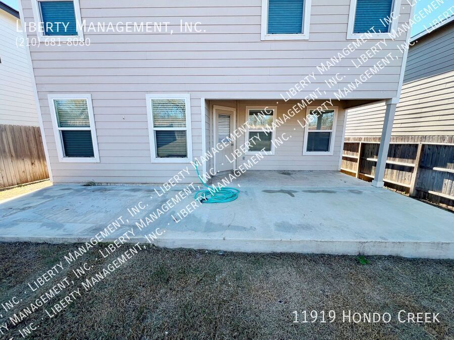 4 Bedroom, 2.5 Bath Home property image