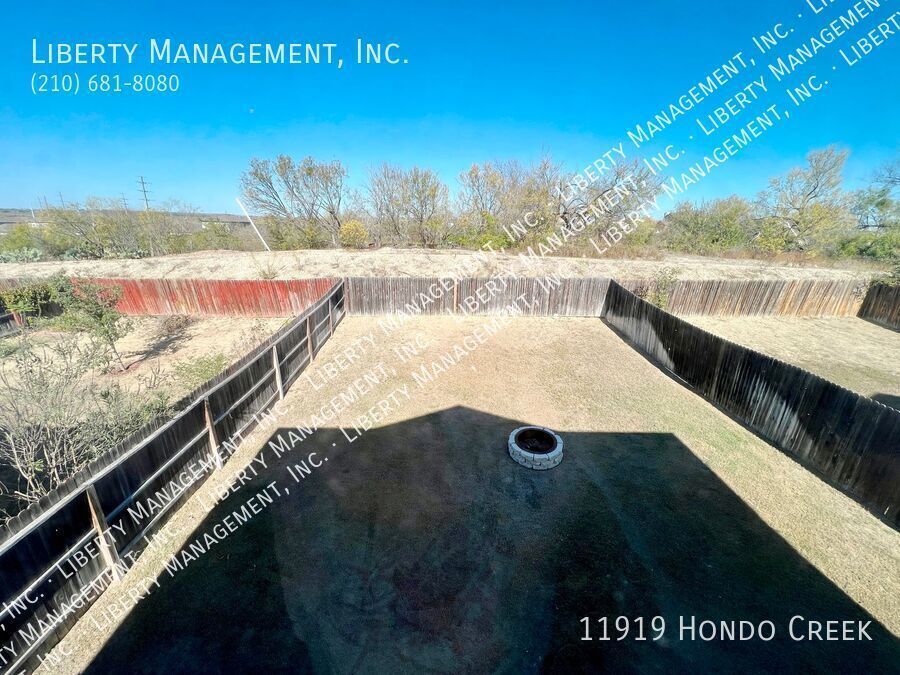 4 Bedroom, 2.5 Bath Home property image