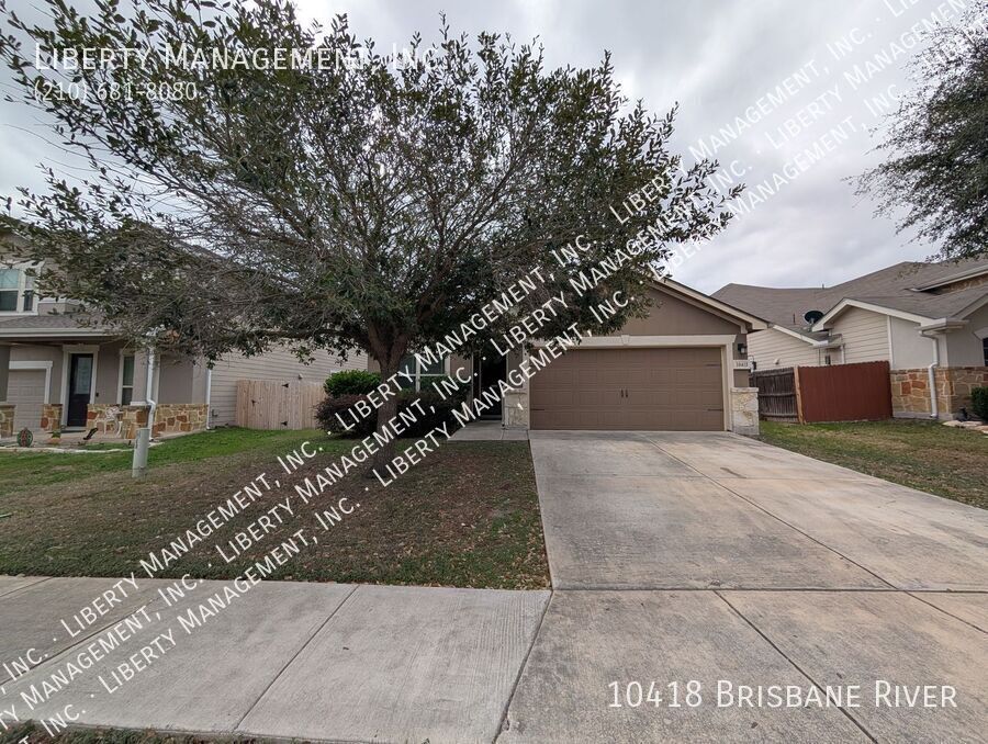 Beautiful 3 Bedroom, 2 Bath Home in MacArthur Park property image