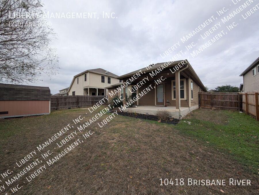 Beautiful 3 Bedroom, 2 Bath Home in MacArthur Park property image