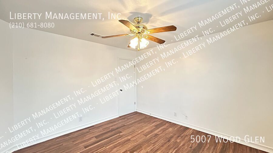 3 Bed, 2 Bath 1623 sq ft Single Story Home in Gated Community property image