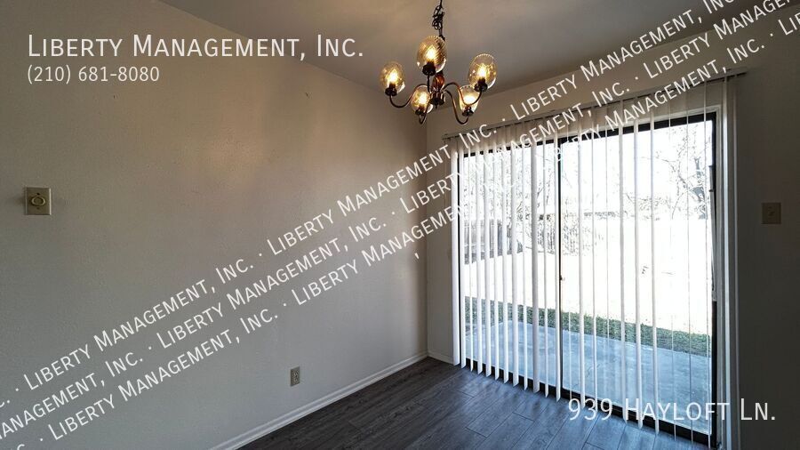 3 Bedroom, 2 Bath Home with No Carpet property image