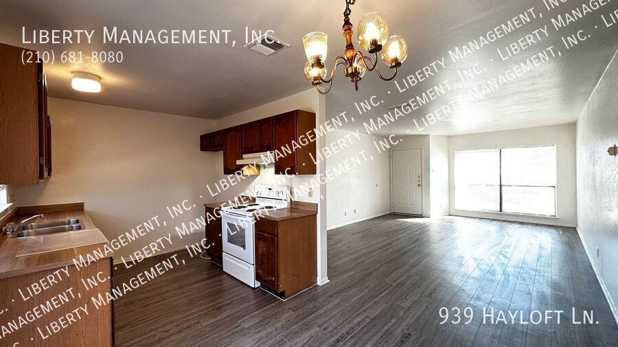 3 Bedroom, 2 Bath Home with No Carpet property image