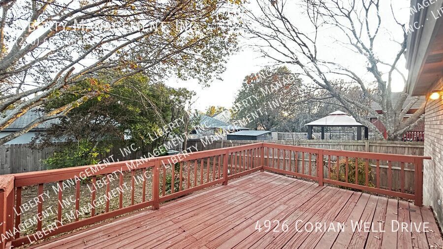 3 bedroom, 2 full bath home located in Longs Creek property image