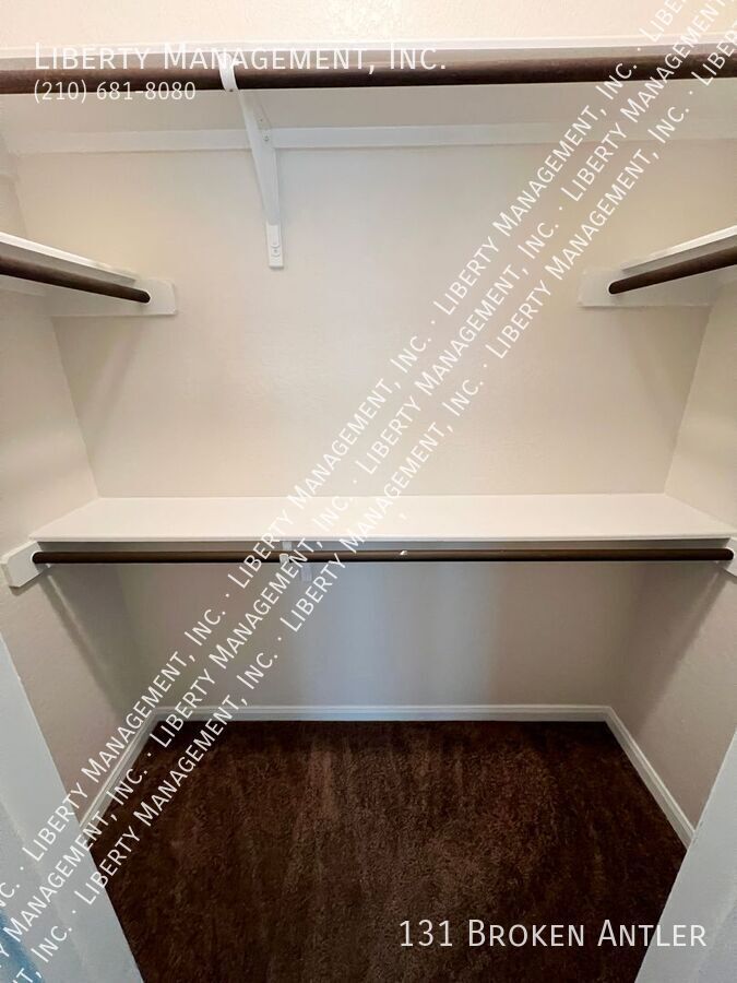 3 Bedroom, 2 Bath Home in Hunters Ranch property image