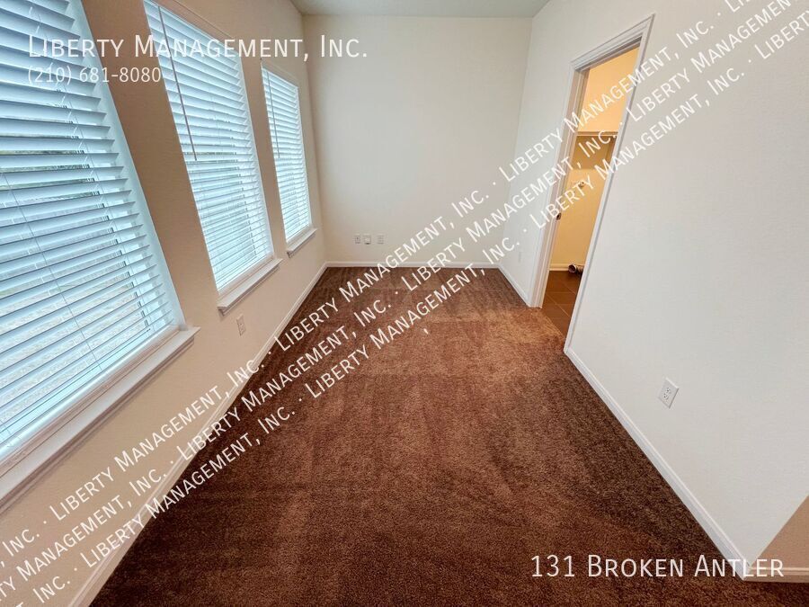 3 Bedroom, 2 Bath Home in Hunters Ranch property image