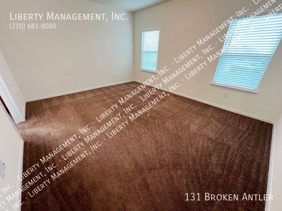 3 Bedroom, 2 Bath Home in Hunters Ranch property image