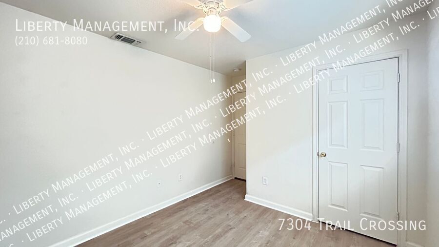 Charming 2 Bed, 2 Bath with water included! property image