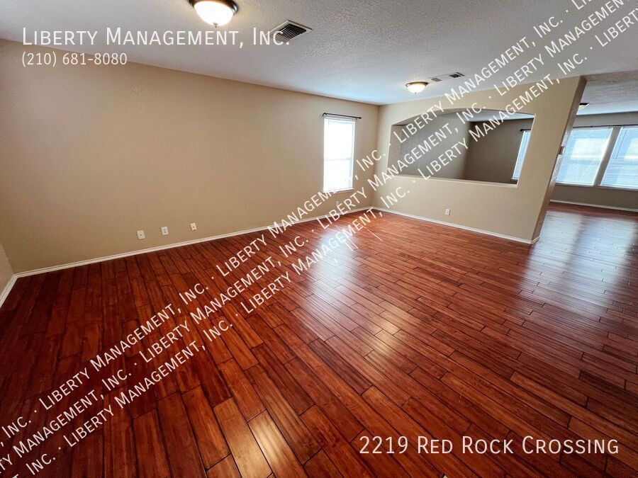 4 Bed, 2.5 Bath Home in Laurel Mountain Ranch property image