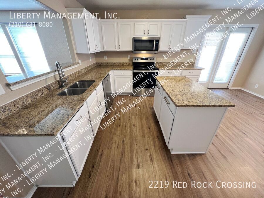 4 Bed, 2.5 Bath Home in Laurel Mountain Ranch property image