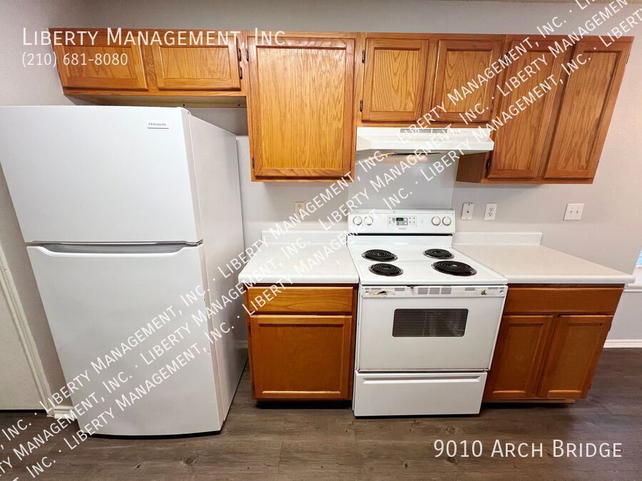 3 Bedroom, 2 Bath Home with a Loft property image