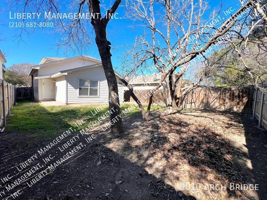 3 Bedroom, 2 Bath Home with a Loft property image