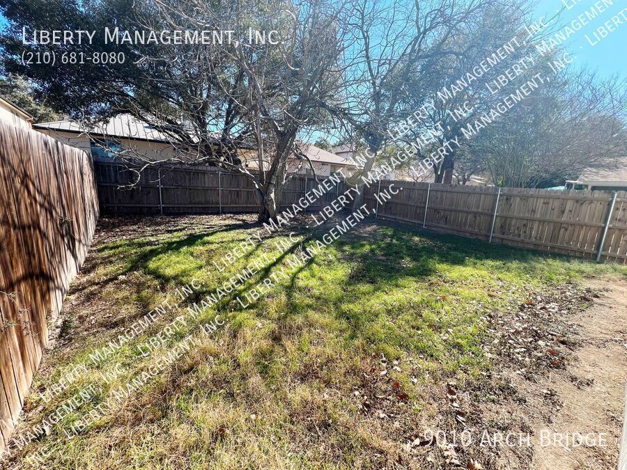 3 Bedroom, 2 Bath Home with a Loft property image