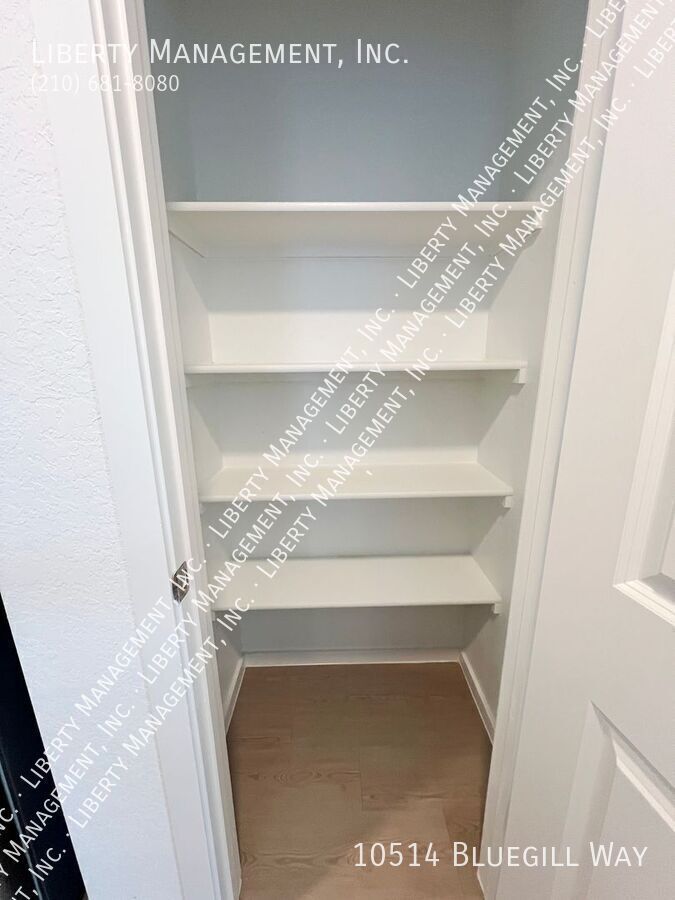 4 Bed, 2 Bath Single Story Home in Smiley Ranch property image