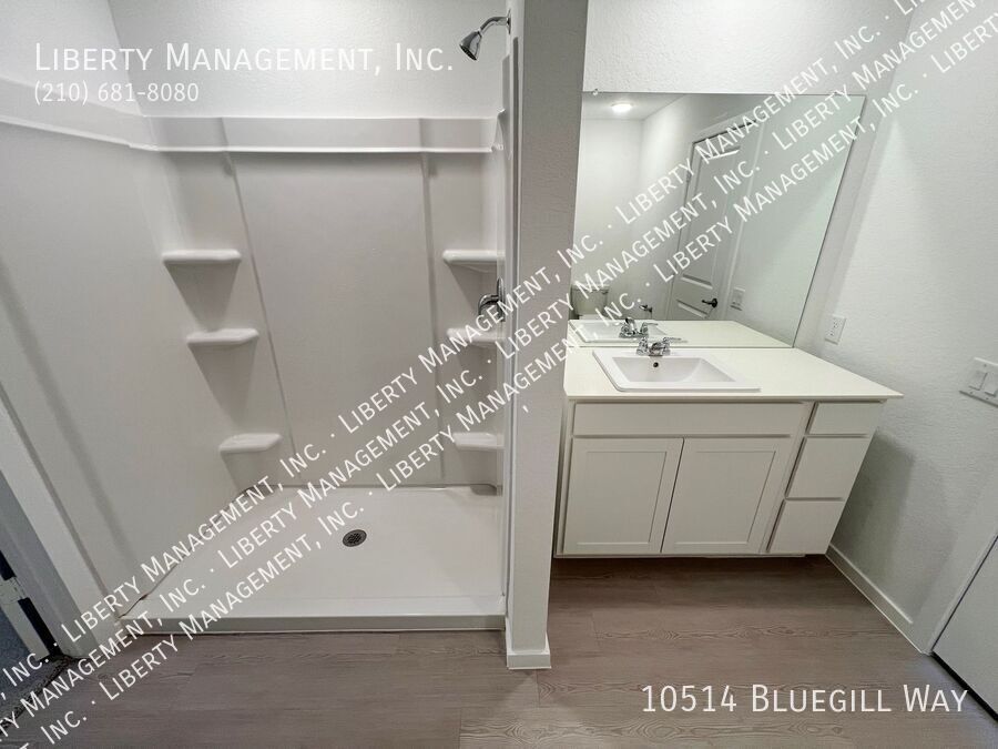 4 Bed, 2 Bath Single Story Home in Smiley Ranch property image