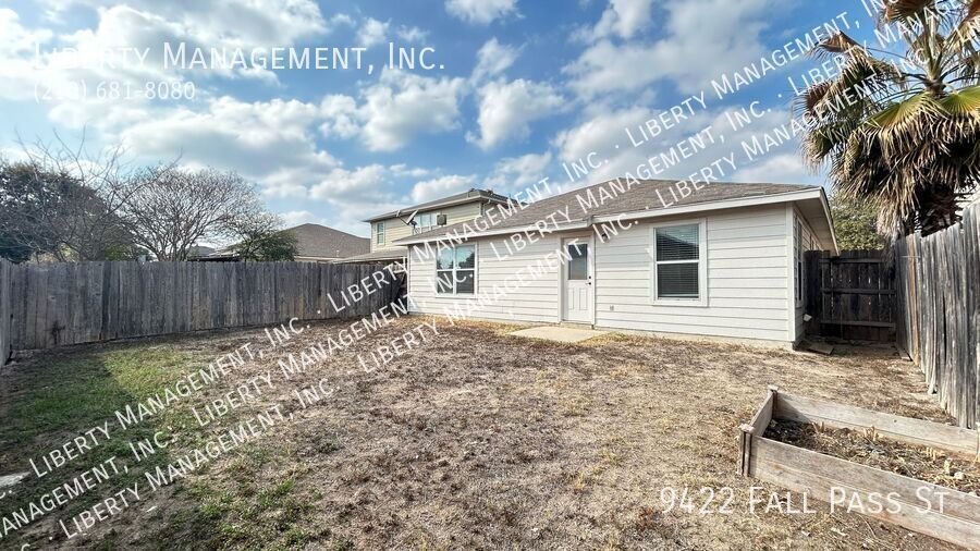 3 Bedroom, 2.5 Bath Home with a Study near SeaWorld property image