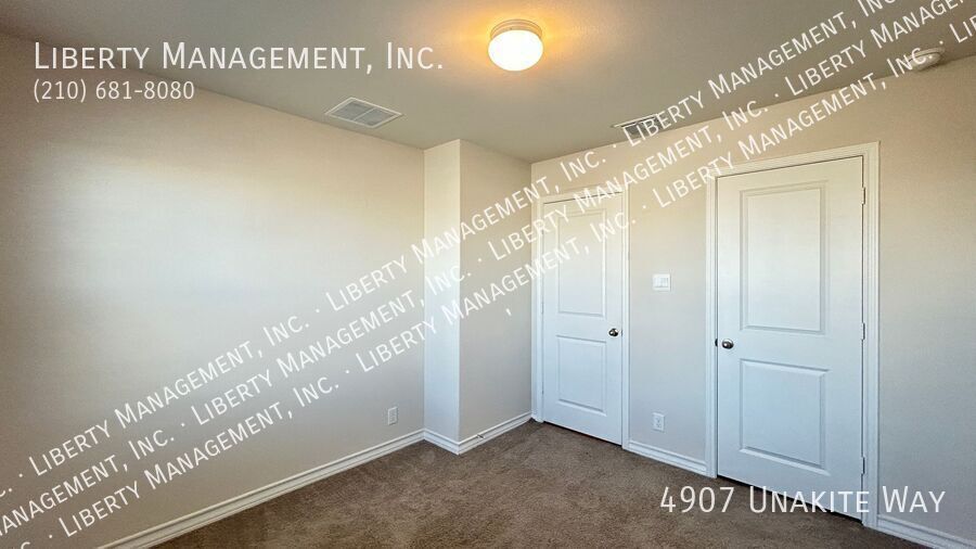 Gorgeous One Story Home in the Awesome Neighborhood of Riverstone at Westpointe property image