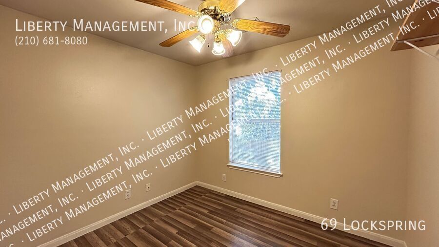 Fantastic 4 Bedroom, 2.5 Bath Home in a Gated Community property image