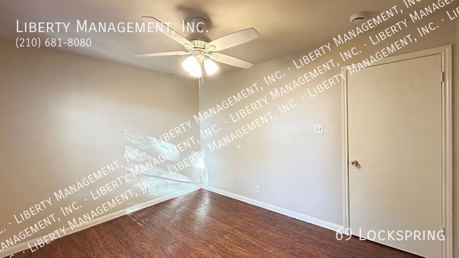 Fantastic 4 Bedroom, 2.5 Bath Home in a Gated Community property image