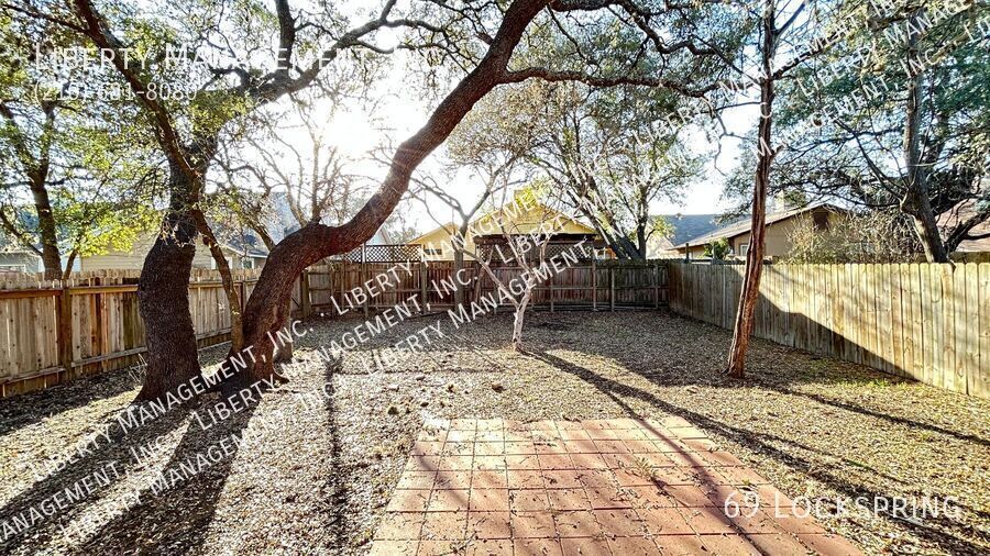 Fantastic 4 Bedroom, 2.5 Bath Home in a Gated Community property image