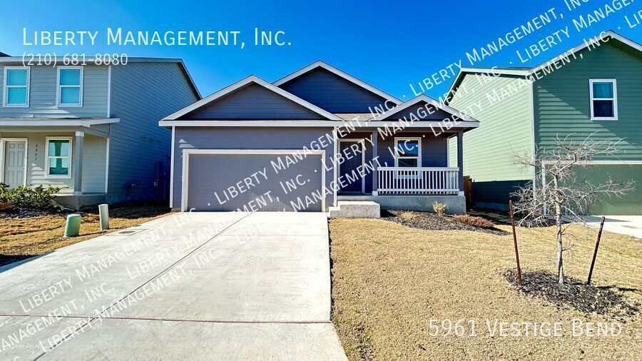 4 Bedroom, 2 Bath Home in Hidden Trails property image