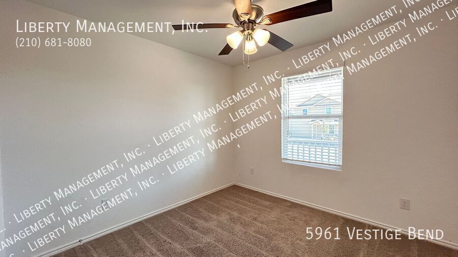 4 Bedroom, 2 Bath Home in Hidden Trails property image