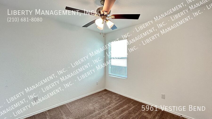 4 Bedroom, 2 Bath Home in Hidden Trails property image