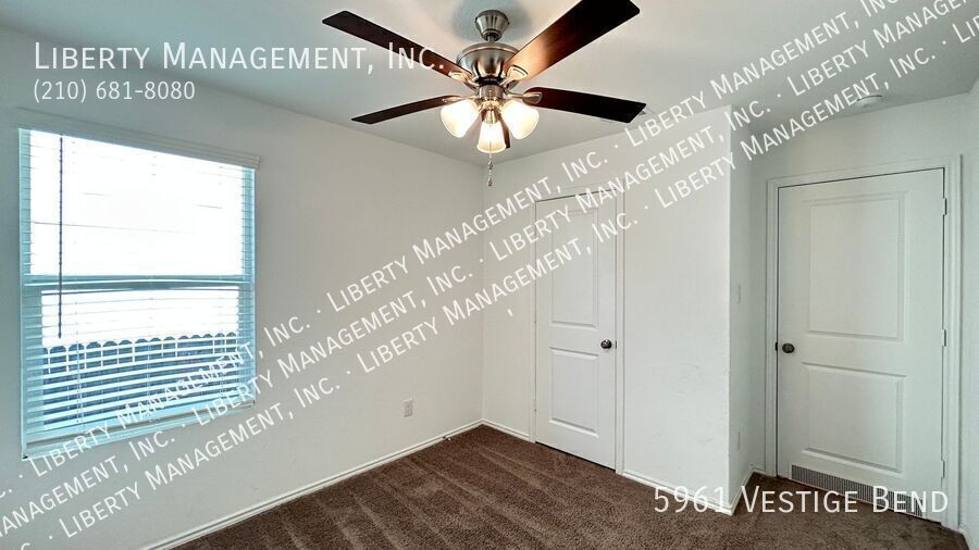 4 Bedroom, 2 Bath Home in Hidden Trails property image