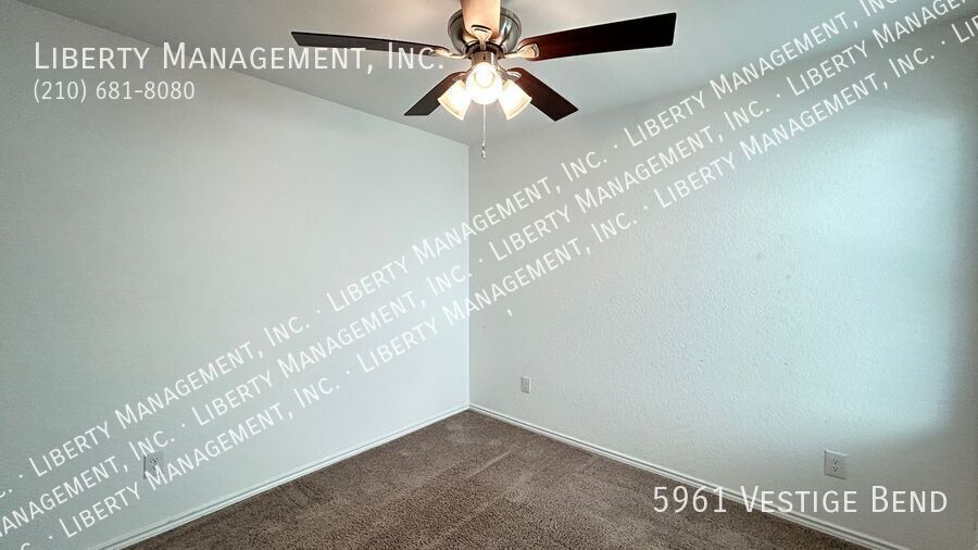 4 Bedroom, 2 Bath Home in Hidden Trails property image