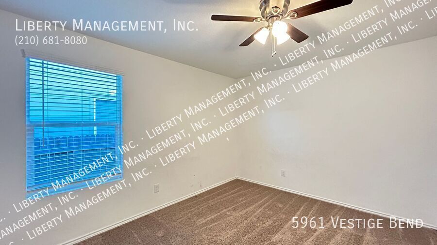 4 Bedroom, 2 Bath Home in Hidden Trails property image