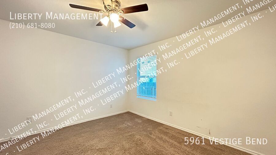 4 Bedroom, 2 Bath Home in Hidden Trails property image