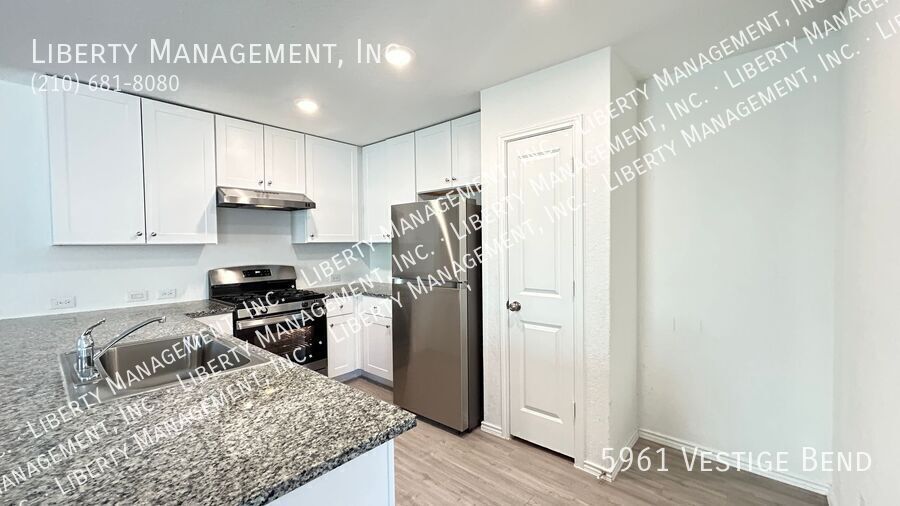 4 Bedroom, 2 Bath Home in Hidden Trails property image