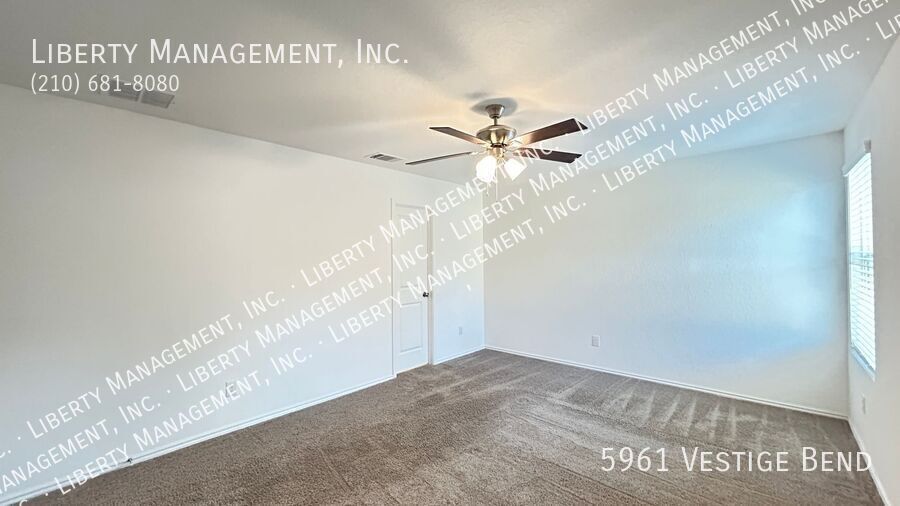 4 Bedroom, 2 Bath Home in Hidden Trails property image