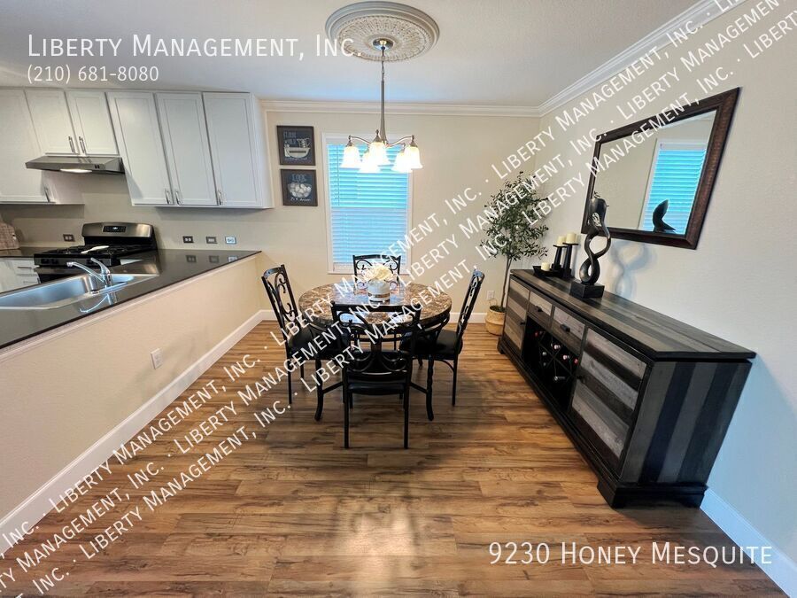 Upgraded 4 Bed, 2.5 Bath Home in Navarro Ranch property image