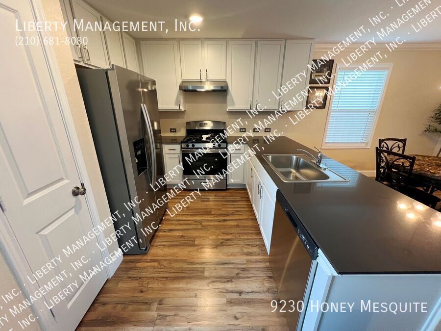 Upgraded 4 Bed, 2.5 Bath Home in Navarro Ranch property image