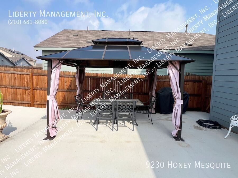 Upgraded 4 Bed, 2.5 Bath Home in Navarro Ranch property image