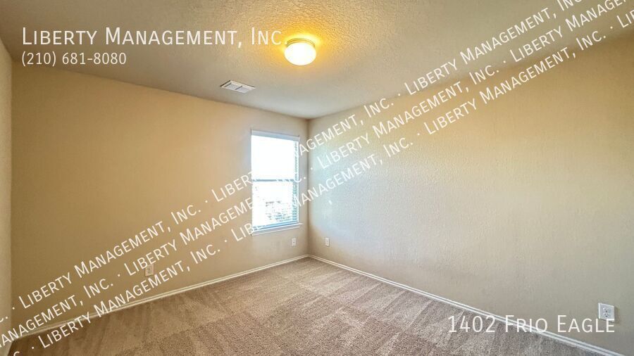 Gorgeous 4 Bedroom, 2.5 Bath Home property image