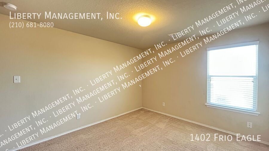 Gorgeous 4 Bedroom, 2.5 Bath Home property image